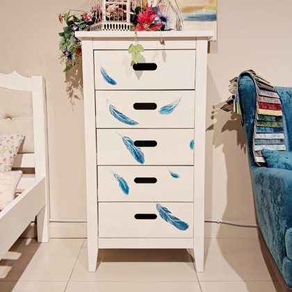 Комод с росписью 