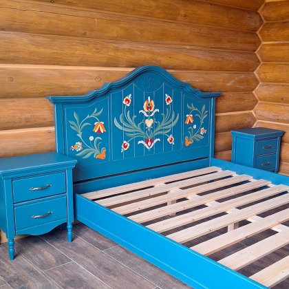 Роспись изголовья кровати