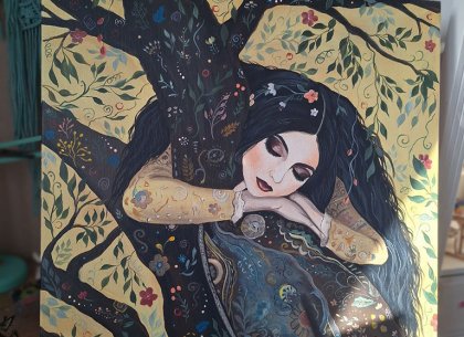 Картина Девушка на дереве бохо